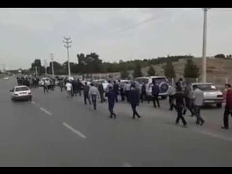 تجمع اعتراضی بزرگ کشاورزان در اعتراض به انتقال آب و غصب حقابه‌ٔ خود به دست نهادهای حکومتی