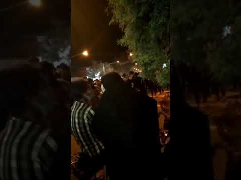 اعتراض مردم راور کرمان به قطعی برق با شعار:‌ مسئول بی کفایت استعفا استعفا