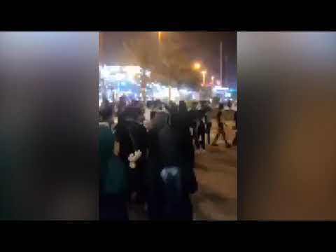 مظاهرات في مدن إيرانية ضد نظام الملالي بشعار &quot;ويل لكم عندما نتسلح&quot;