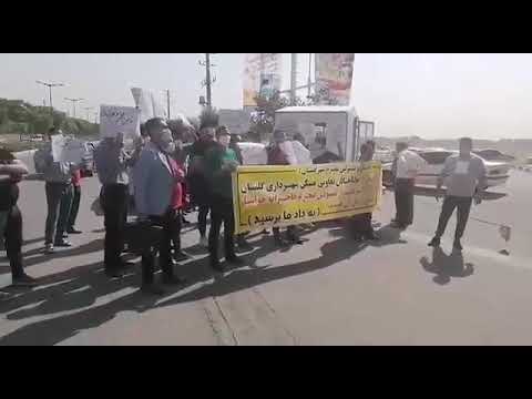 تجمع اعتراضی مالباختگان تعاونی مسکن مقابل شهرداری گلستان
