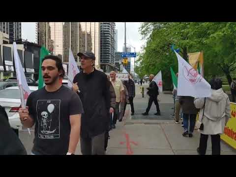 وقف تضامنية للإيرانيين في کندا تورنتو لدعم الانتفاضة الوطنية في إيران