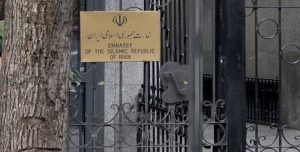 طريقة عمل مخابرات الملالي مع عملائها في ألبانيا بعد طرد 2 من الدبلوماسيين الإرهابيين للملالي