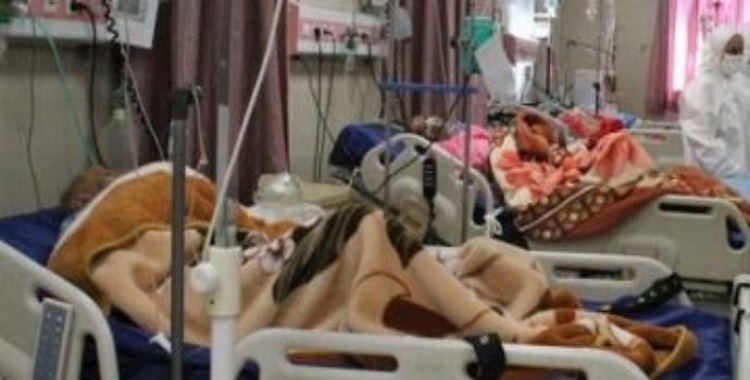 أكثر من 247300 شخص عدد ضحايا كورونا في 535 مدينة في إيران