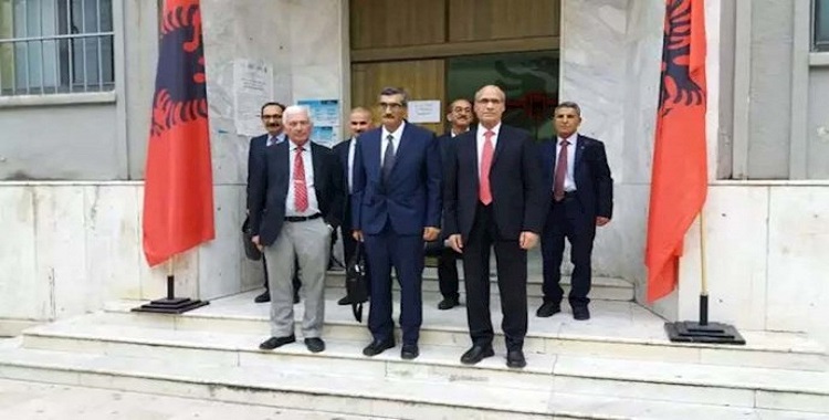 استدرجوه الی ممر الموت ست مرات و مثُوله أمام فرقة الموت ثلاث مرات المجاهد أكبر صمدي: ارسلوني الى غرفة الموت