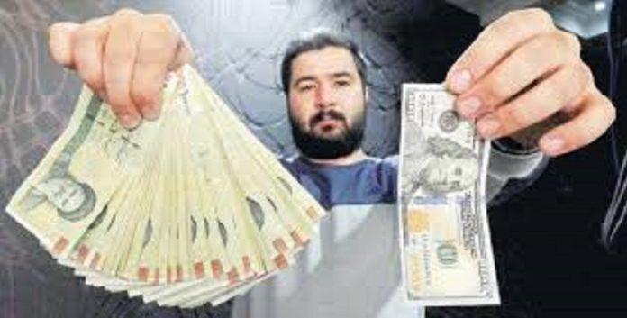 منذ يناير 2020 قيمة الريال الإيراني تنخفض بنسبة 58.57٪ مقابل الدولار