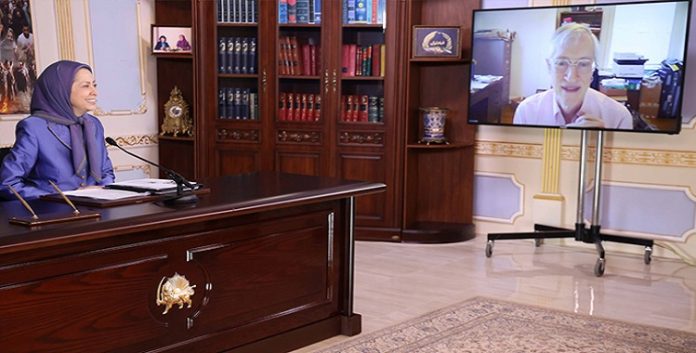 في لقاء مع السيدة مريم رجوي عبر الإنترنت، البروفيسور جون ماثرمشروعکم لمستقبل إيران هو بالضبط ما نحتاجه