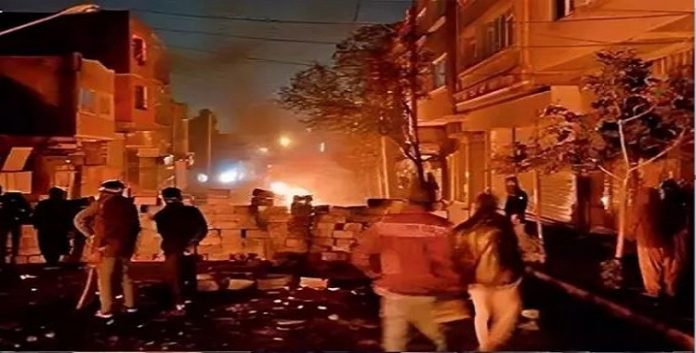 أكثر من63 مدينة تشهد تظاهرات و اشتباکات بین الشباب و القوی القمعیة و الانتفاضة في یومها الـ 62