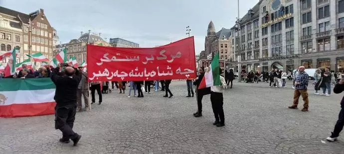 وقفة احتجاجیة لانصار مجاهدي خلق في برلين – ستوكهولم و هولندا تضامناً مع انتفاضة الشعب الإيراني