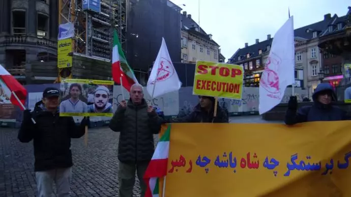 دعماَ للانتفاضة الوطنية الإيرانية معرض لانصار مجادي خلق في زيورخ وكوبنهاغن