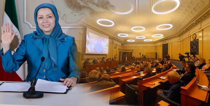 باريس –السیدة مریم رجوي تدعو الدول الغربیة على وقف الاستسلام لابتزاز الملالي