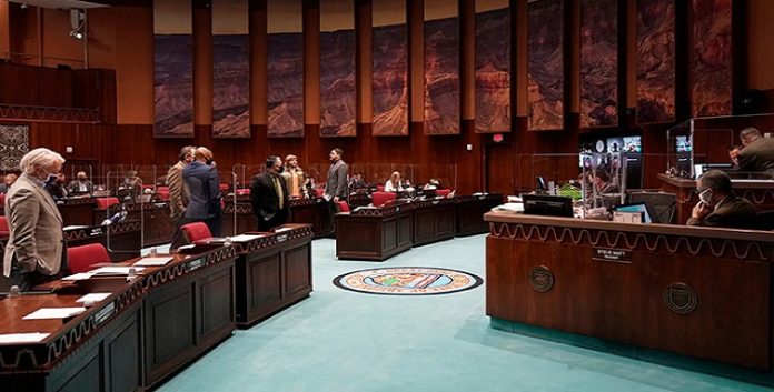 خلال بيان رسمي،مجلس النواب لولاية أريزونا بأمريكا یدعم خطة النقاط العشر للسيدة مريم رجوي