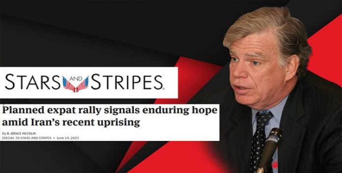 بروس ماكولم: المسيرات المخطط لها للإيرانيين في باريس في الذكرى تأسیس المجلس الوطني للمقاومة الإيرانية تظهر الإيمان العميق بالانتفاضة في إيران