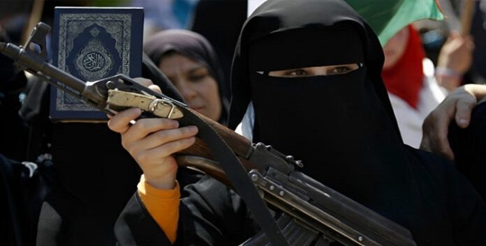 براتب مليون ليرة سورية، النظام الایرانی يجند نساء في ديرالزورالسوري