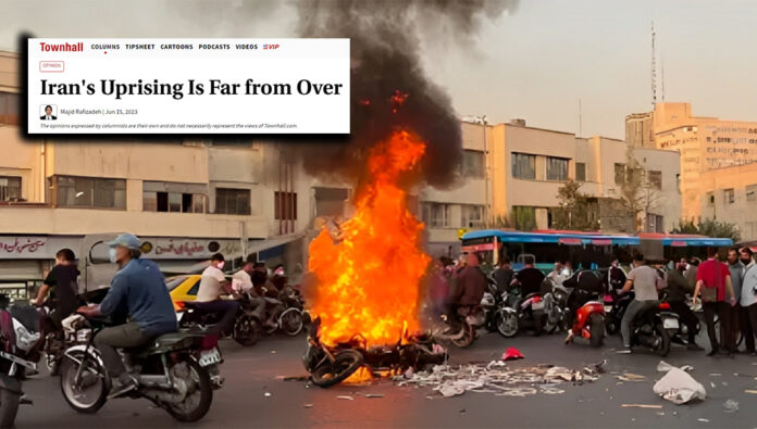 مقال صحیفة تاون هال:انتفاضة الشعب الایراني لم تنته بعد