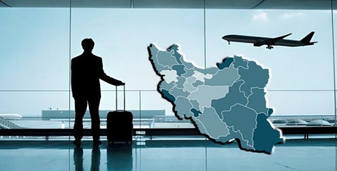 ایران ...فترت حکم إبراهيم رئيسي والأرقام القياسية لطرد الأساتذة من الجامعات وحث الکوادر المتخصصة علی الهجرة الی الخارج