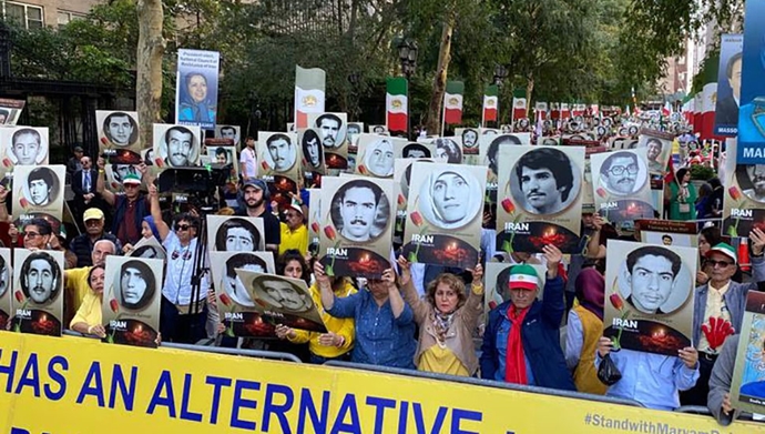 مظاهرات الإيرانيين الاحرار و انصار مجاهدي خلق في نيويورك و إحياء ذكرى شهداء طريق الحرية في ایران