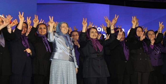 نضال المرأة الإيرانية مثار اهتمام عالمي
