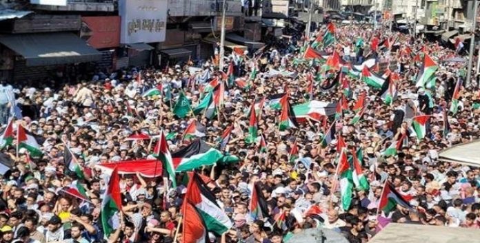 نصرة لأبناء غزة العزل، مظاهرات حاشدة في الدول العربية والإسلامية