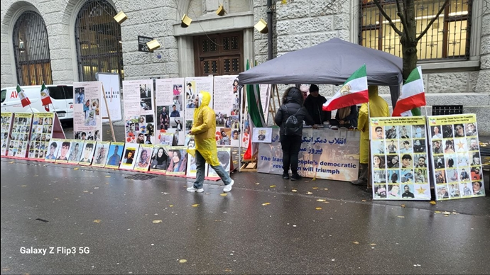 انصار مجاهدي خلق ینظمون معارض لصور شهداء الانتفاضة الإيرانية في سانت غالن، سويسرا وباريس