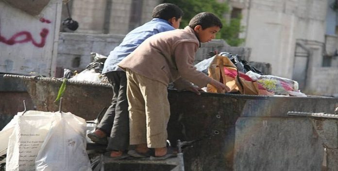 ایران.. 14 مليوناً بدون طعام مناسب، و1.5 مليون طفل على وشك ترك الدراسة
