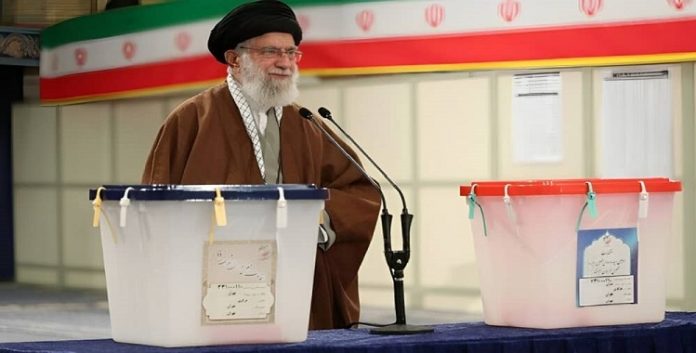 قلق الفاشیة الدینیة الحاکمة في ایران من الظروف المتفجرة للمجتمع الإيراني ان ستؤل الی نهایة مفتضحة امام الداخل الایراني و خارجه.