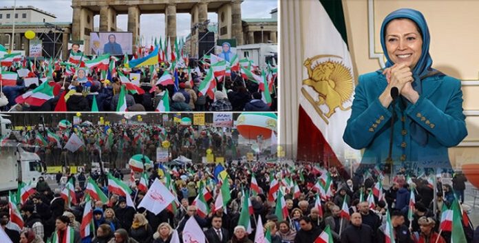 مريم رجوي في خطاب للمتظاهرين الايرانيين: الثورة على الأبواب
