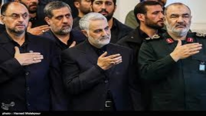 هذا هو وحيد حقانيان (اليد اليمنى لـ خامنئي) الذي رشح نفسع خلفا لإبراهيم رئيسي