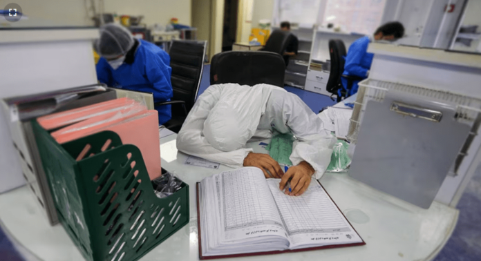 ایران.. ممرضات شارکن في الاحتجاجات یدعن الی إلى “هيئة التحقيق في الانتهاكات”