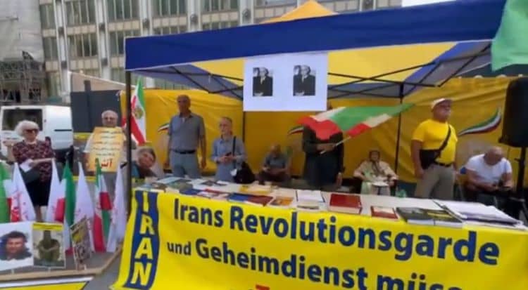 دعماً للانتفاضة الوطنیة الایرانیة مظاهرات للایرانیین وانصار مجاهدي خلق في كولونيا بألمانيا