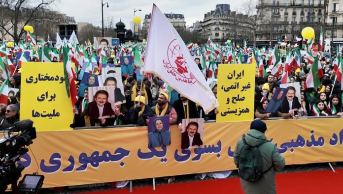 ملخص لكلمات الشخصيات البارزة في مظاهرة باريس