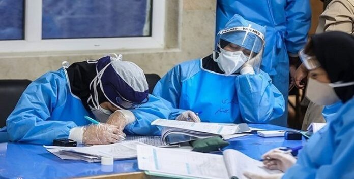 إيران.. كارثة متنامية متجذرة تعمق أزمة التمريض في البلاد