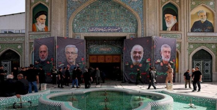 النظام الایراني ينخره الفساد والرعب، یفضحه اختراق مجلس الأمن الأعلى للنظام