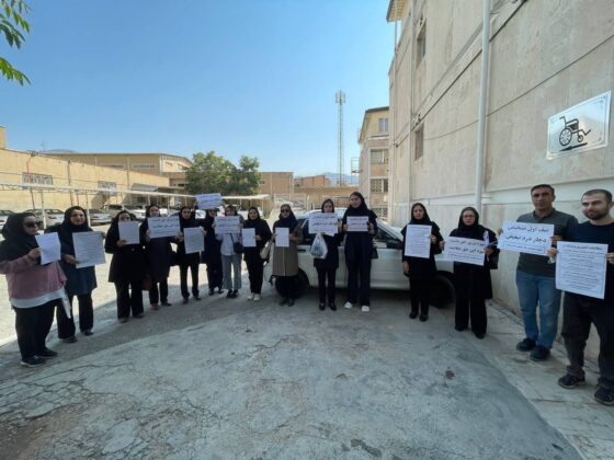 ایران.. المتقاعدون والعمال والأطباء يوحدون صفوفهم ضد نظام الملالي في موجة احتجاجات تجتاح البلاد