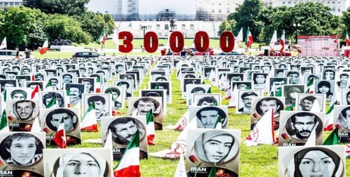 واشنطن تايمز: إيران في حالة هذيان من القتل والإفلات من العقاب يهدد بتكرار مجزرة صیف عام 1988