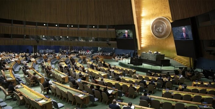 خيانة النظام الإيراني للقضية الفلسطينية وامتناعه عن التصويت على قرار حل الدولتين