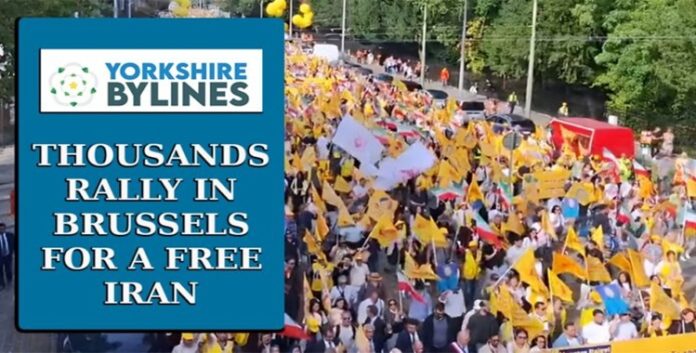 حین یصمت الإعلام عن الآلاف يتظاهرون من أجل إيران حرة في بروكسل!