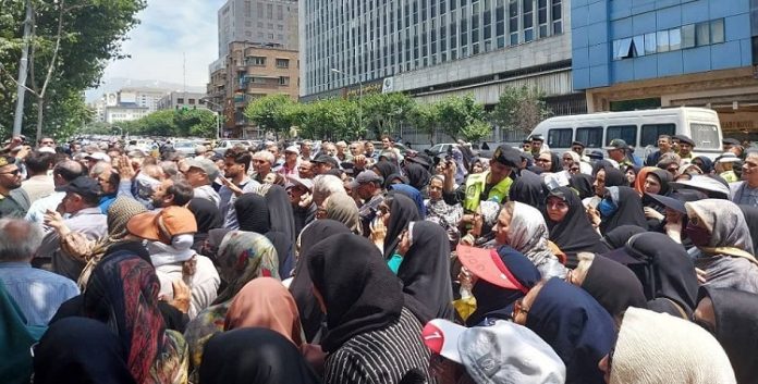 تناقضات تکشف الحقيقة المٶودة في إيران