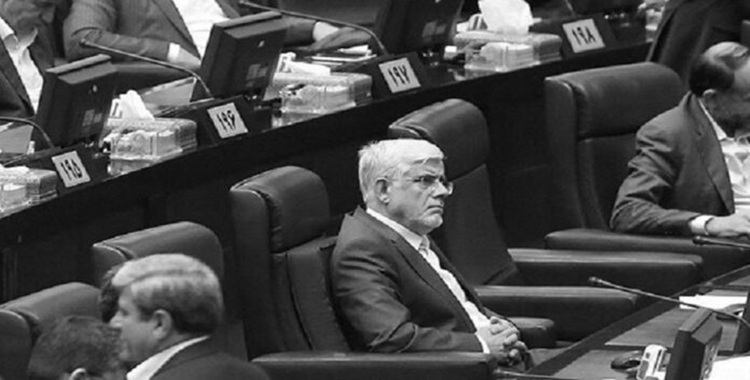 إيران.. اعتراف بديون بقيمة 6 مليارات دولار وفضيحة “اختفاء 96 مليارًا”