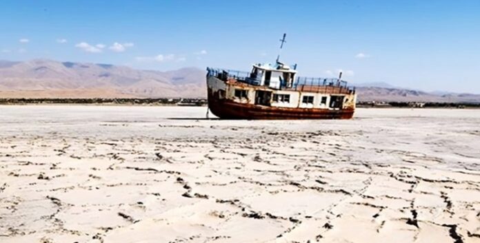 مجلة ناشيونال إنترست: أزمة عطش تهدد ملايين الإيرانيين