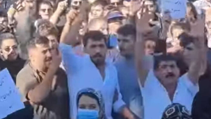 ایران.. تصاعد الاحتجاجات ضد نهب المياه و البلاد على شفا الجفاف