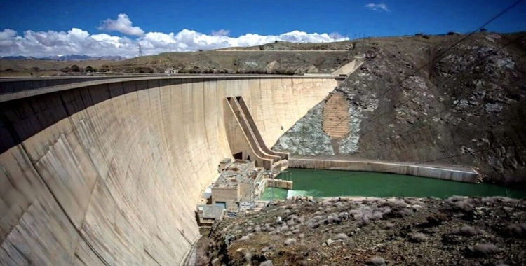 أزمات إيران في مرآة إعلام النظام: وحدة متصدعة تحت ضغط الانهيار الاقتصادي والبيئي والاجتماعي