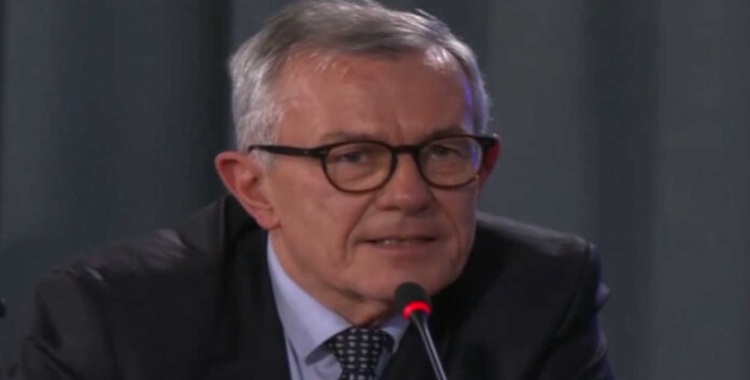 وزير الدفاع الألماني الأسبق: المقاومة الإيرانية هي البديل الديمقراطي وخطة مريم رجوي تشكّل قاعدة راسخة لمستقبل إيران