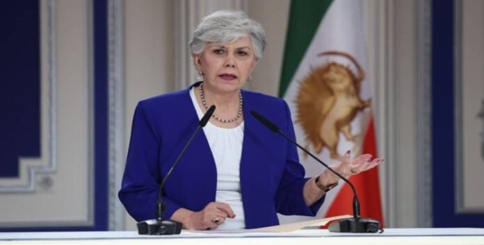 ليندا تشافيز: السؤال المطروح في إيران لم يعد إسقاط النظام، بل شكل ما بعده