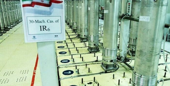 تغيير النظام الايراني کفيل بحل المعضلة النووية