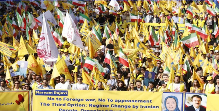 صحيفة سويسرية: المقاومة المنظمة والخيار الثالث الطريق الواقعي لإسقاط دكتاتورية الولي الفقيه