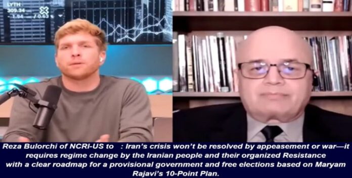 الحل الوحيد بيد المقاومة الداخلية المنظمة و القنابل الأجنبية لن تسقط النظام الإيراني،