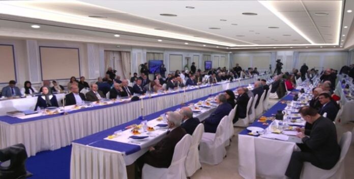 رمضان الانتفاضة : إعادة تموضع البديل الديمقراطي في مواجهة نظام ولاية الفقيه