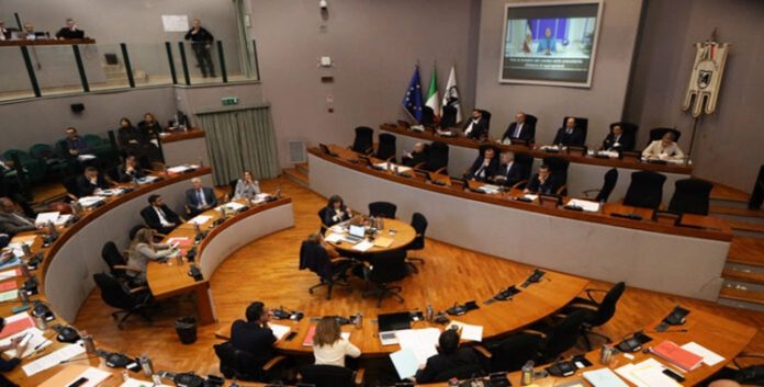 وكالة أنسا الإيطالية: مريم رجوي تؤكد أن الحل الوحيد لإيران هو التغيير على يد الشعب