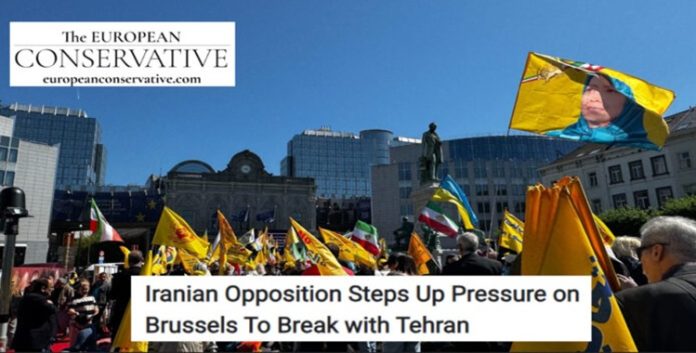 تصعبد الضغوط ومطالبة أوروبا بالاعتراف بالبديل الديمقراطي من جانب المقاومة الایرانیة في بروكسل