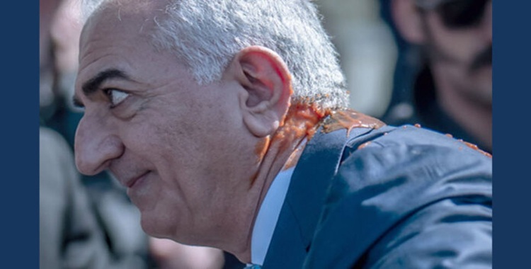 الصحافة الألمانية تسخر من ابن الشاه: أميرٌ جعل من نفسه أضحوكة